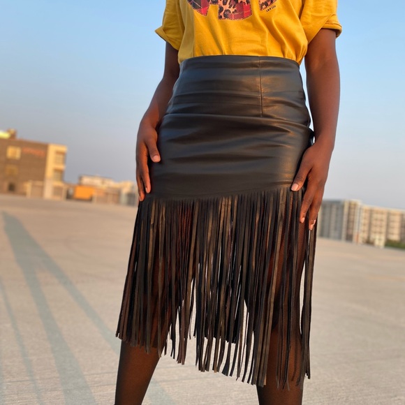 Heather Fringe Midi Skirt - Picture 6 of 6